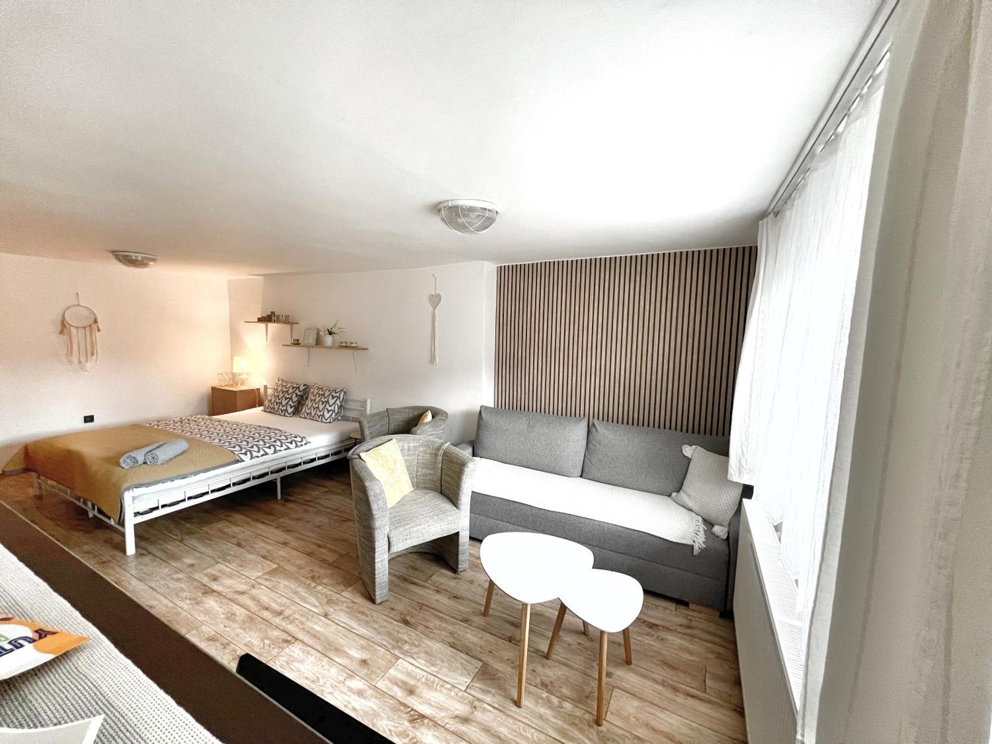 Apartment Sakvice 390 מראה חיצוני תמונה